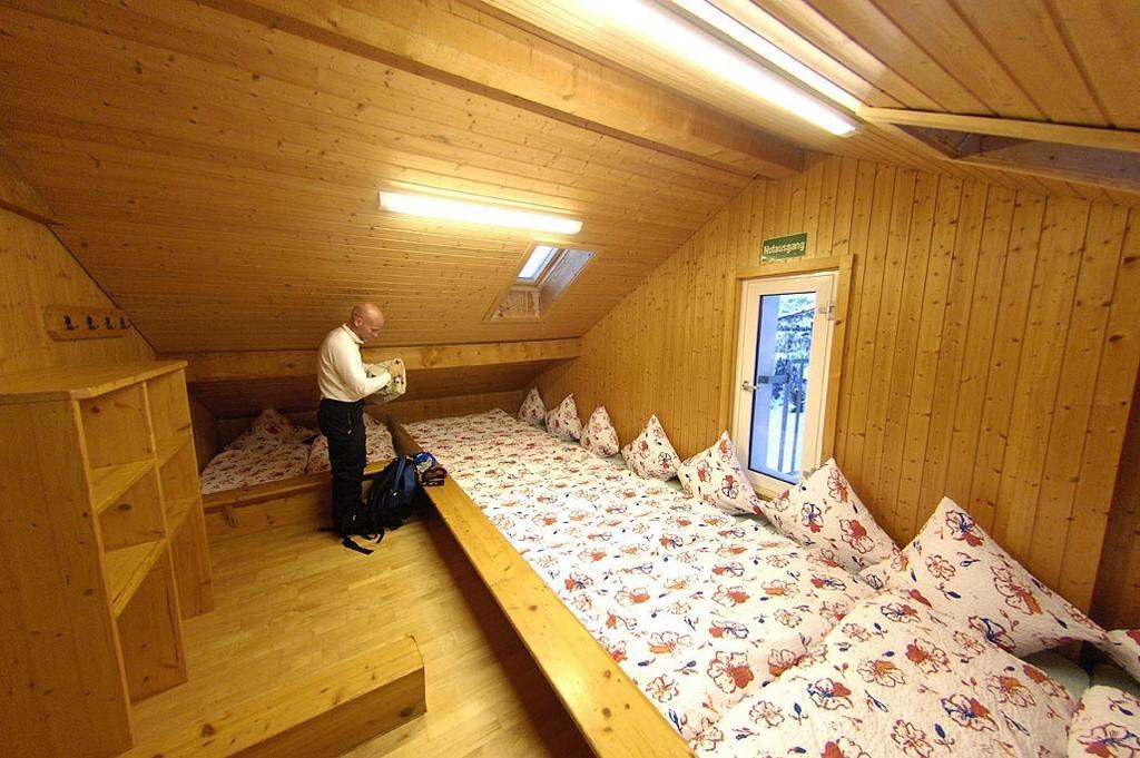 Berggasthaus Wasenalp Brig Szoba fotó
